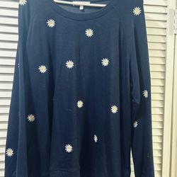 1x Navy And Sunflower Design Top. 