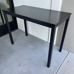 New In Box 40”W x 20”D x 30”H Office Computer Writing Desk Accent Table Steel Leg All Black Color Laminate Furniture
