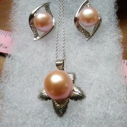 925 Sterling Silver Set Pink Pearl Earrings/Diamonds And Pendant