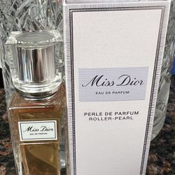Miss Dior Roller Perfume , 20ml- 0.67 FL OZ