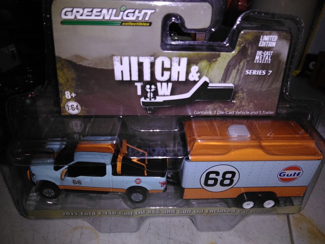 Greenlight hitch tow 15 gulf ford 4x4 #66 w/ enclosed gulf trailer