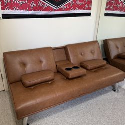 LEATHER FUTON
