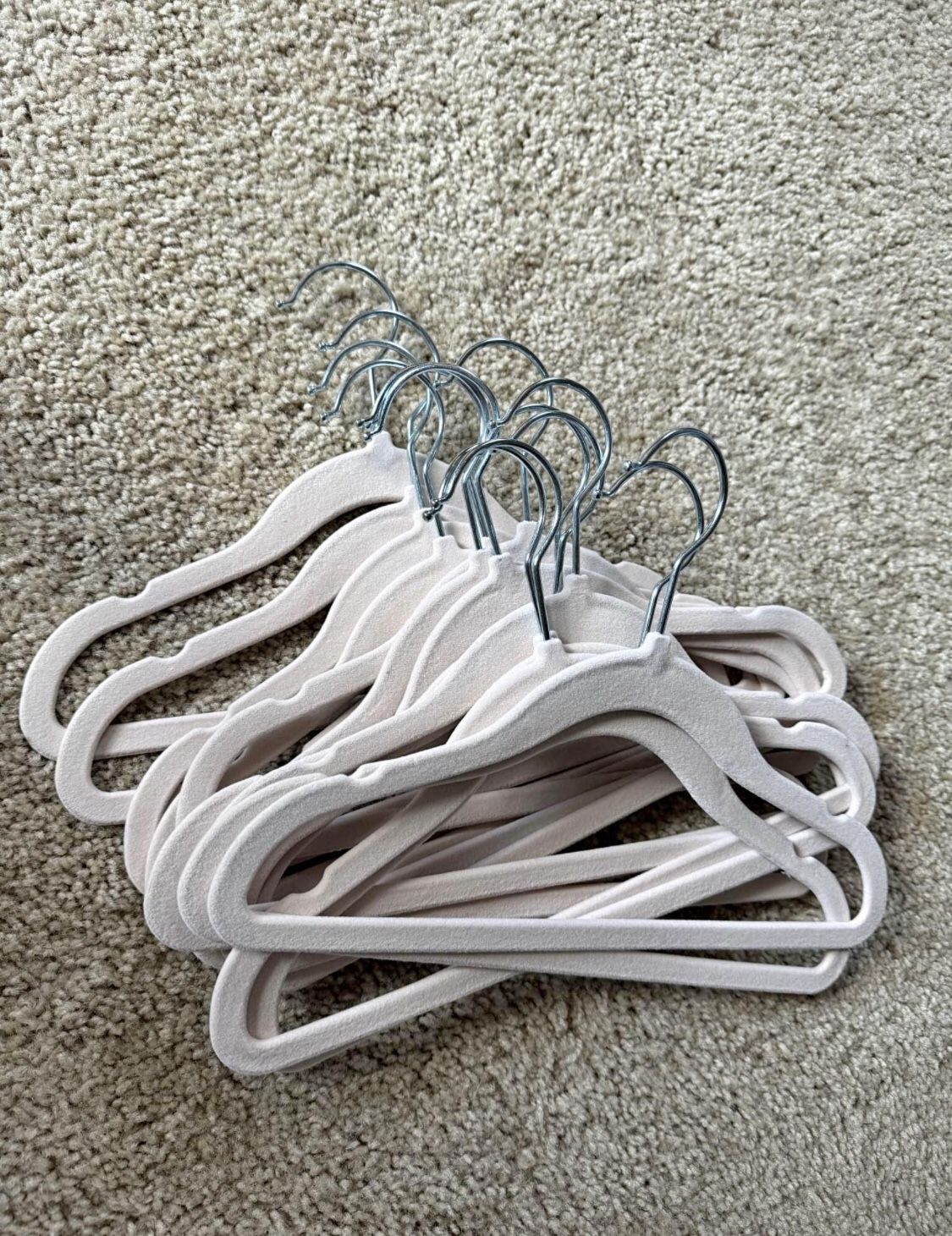 50 Hangers High Quality