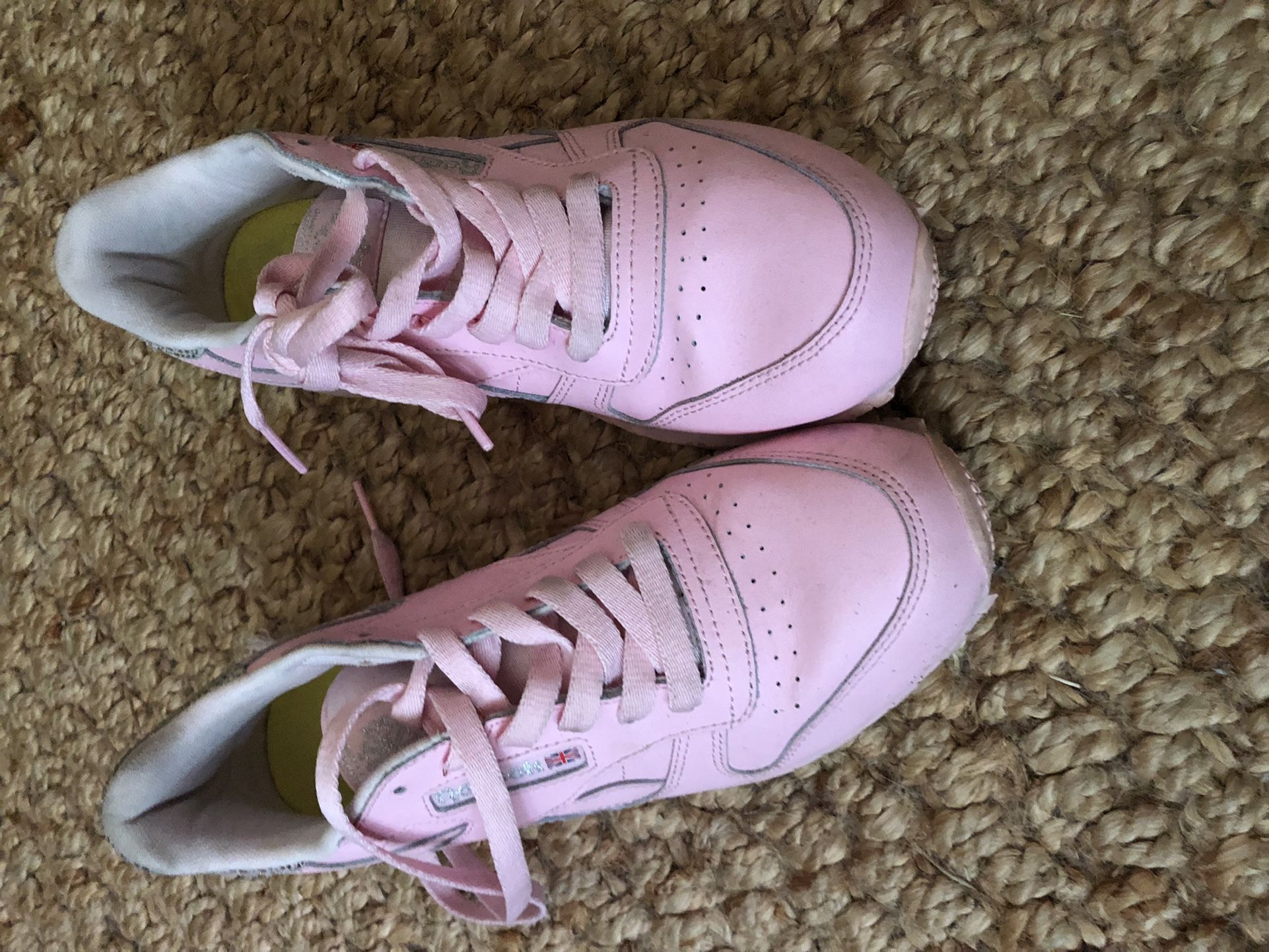 Pink Vintage Reboks With Sparkles Adult Sz 5