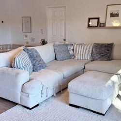 Gray Sectional Couch with Chaise