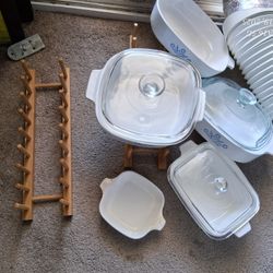 5 Piece Corningware With 3 Lids