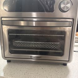 MOOSOO Air Fryer Oven – Stainless Steel Countertop Toaster Oven, Like New