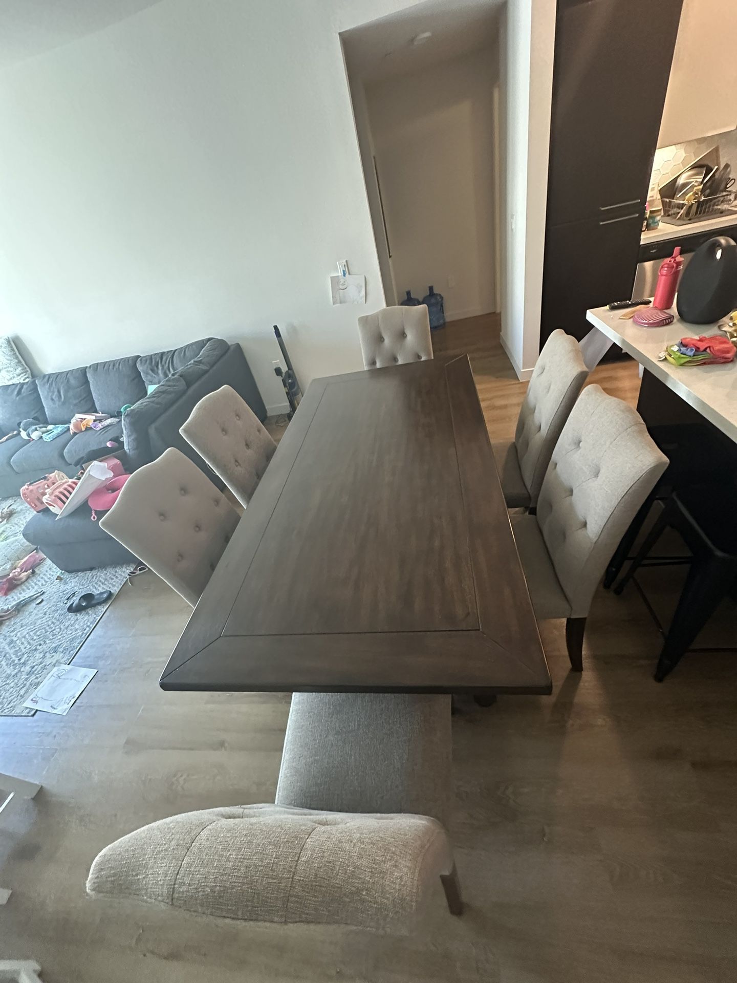 Large Dining table Set