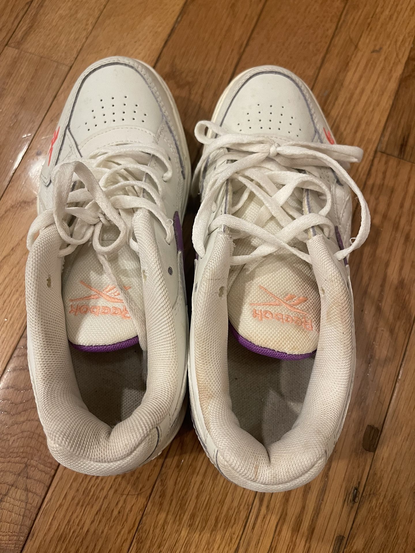 Women’s Reebok Shoes 