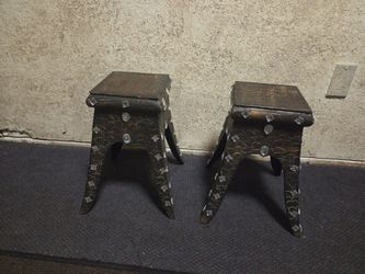 15'' Tall Metal Stand With Crystals Decorations Set Of Two Delivery Is Not Included 