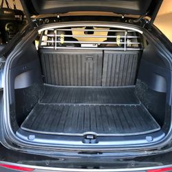 Tesla model Y Dog Barrier 