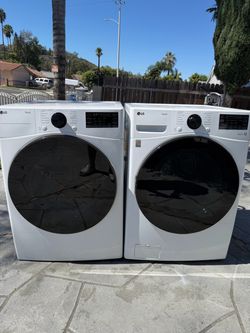 XXL washer and gas dryer thinq