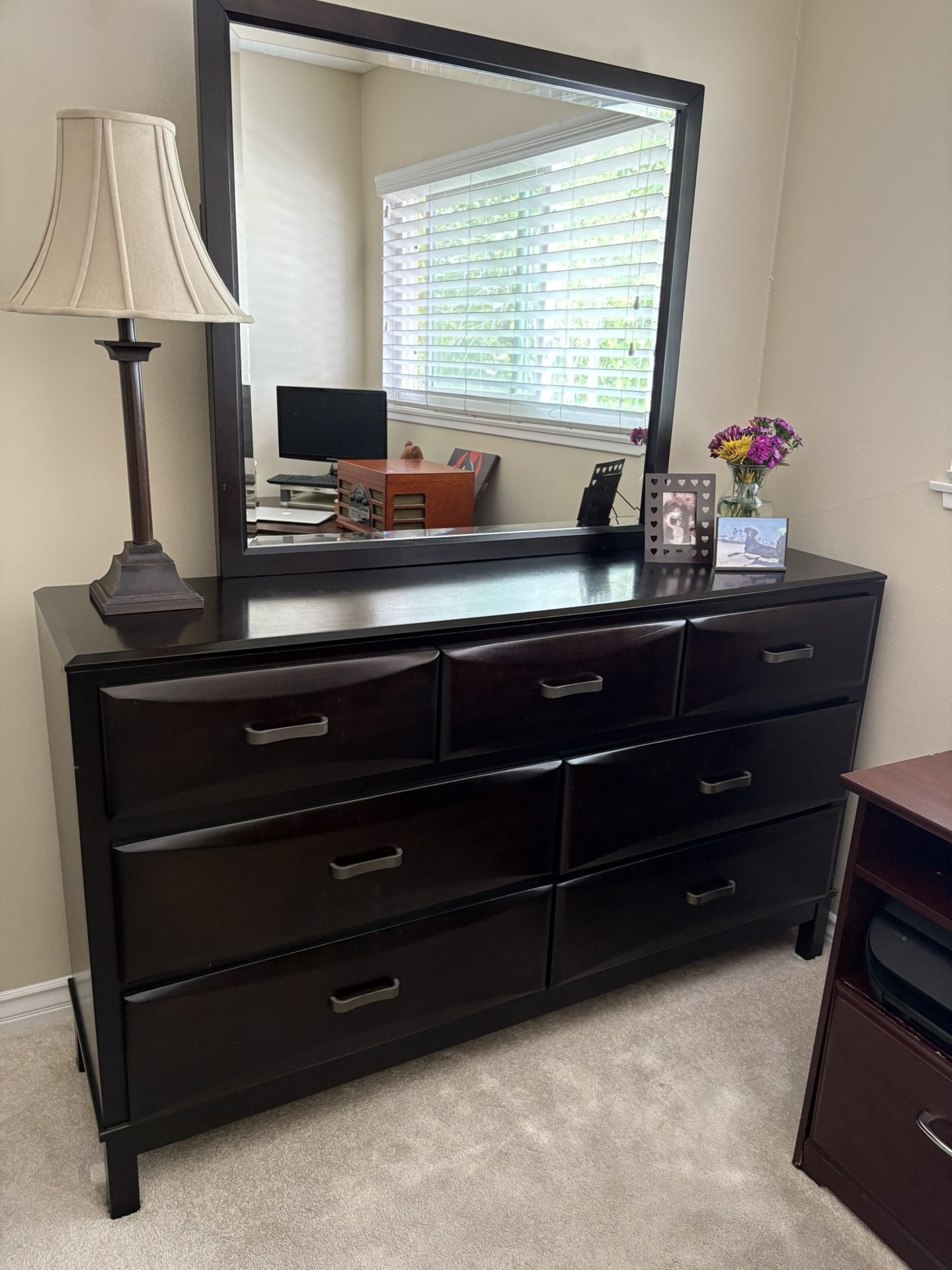 Large 7 Drawer Dresser With Mirror