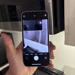 iPhone 14 T Mobile Locked