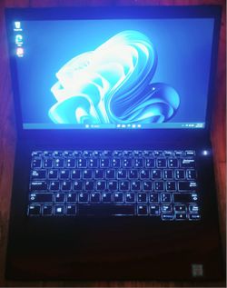 Dell Latitude UltraBook Laptop Intel Core i7 CPU 16GB RAM 256GB SSD Webcam 1080P LCD Wi-Fi & Bluetooth Wireless Windows 11 Professional 