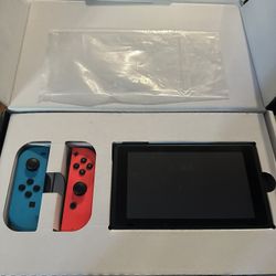Nintendo Switch 