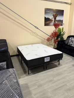 ✨ Brand New Mattress + Platform Bed Frame ✨