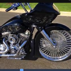 26’ Rim For Sale With New T￼ire  