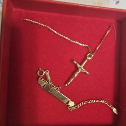 Necklaces And Bracelets 