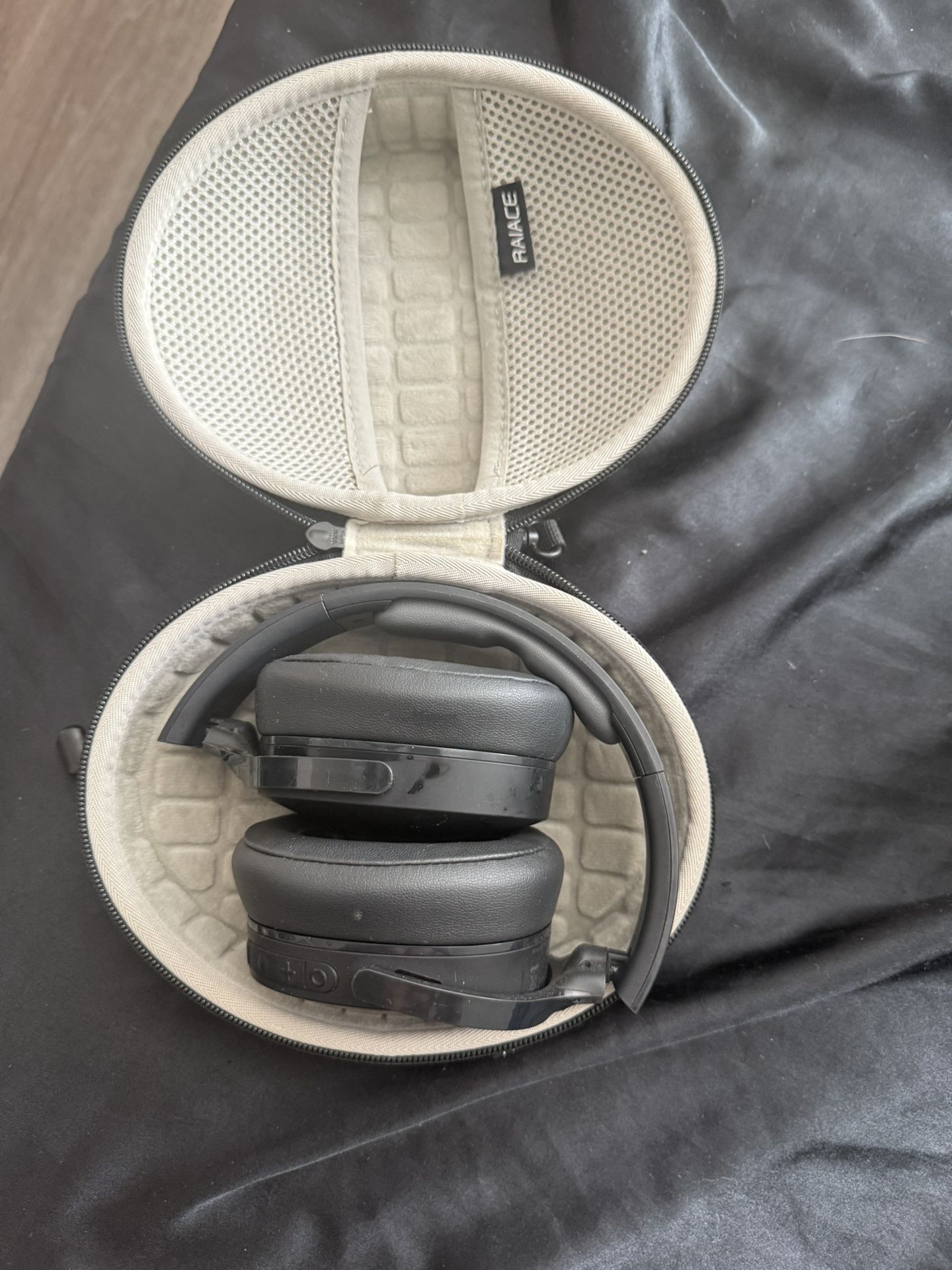 Skullcandy - Crusher Evo Over-the-Ear Wireless Headphones - Matte Black