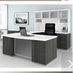 U Shaped Desk With Glass Modesty And Pedestals 