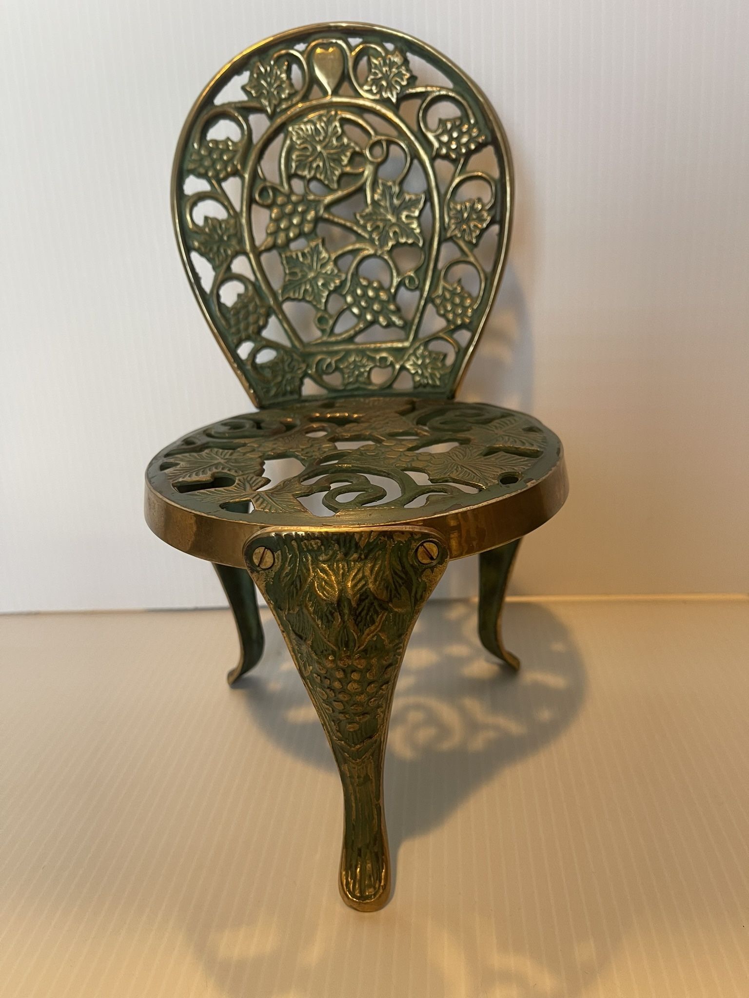 Vintage Petite Brass Decorative Chair/Plant Stand/Doll Sized/Bistro Style Chair.