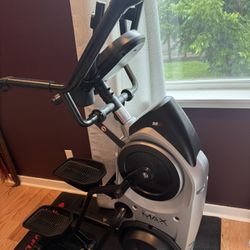 Max Trainer M6 