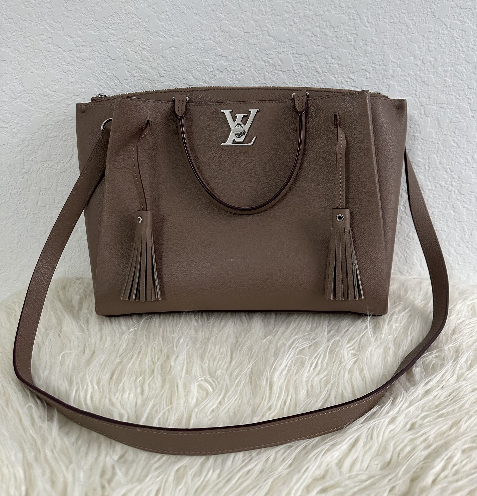 Louis Vuitton Bag Authentic 
