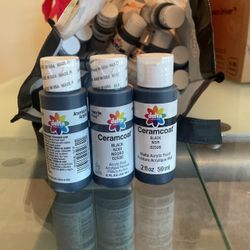 Delta Ceramcoat Black 2 Oz. Paint Bottle