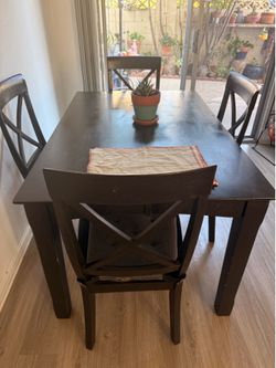 Expandable table