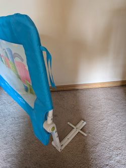 Foldable Toddler Bed Rail Guard – Great Condition