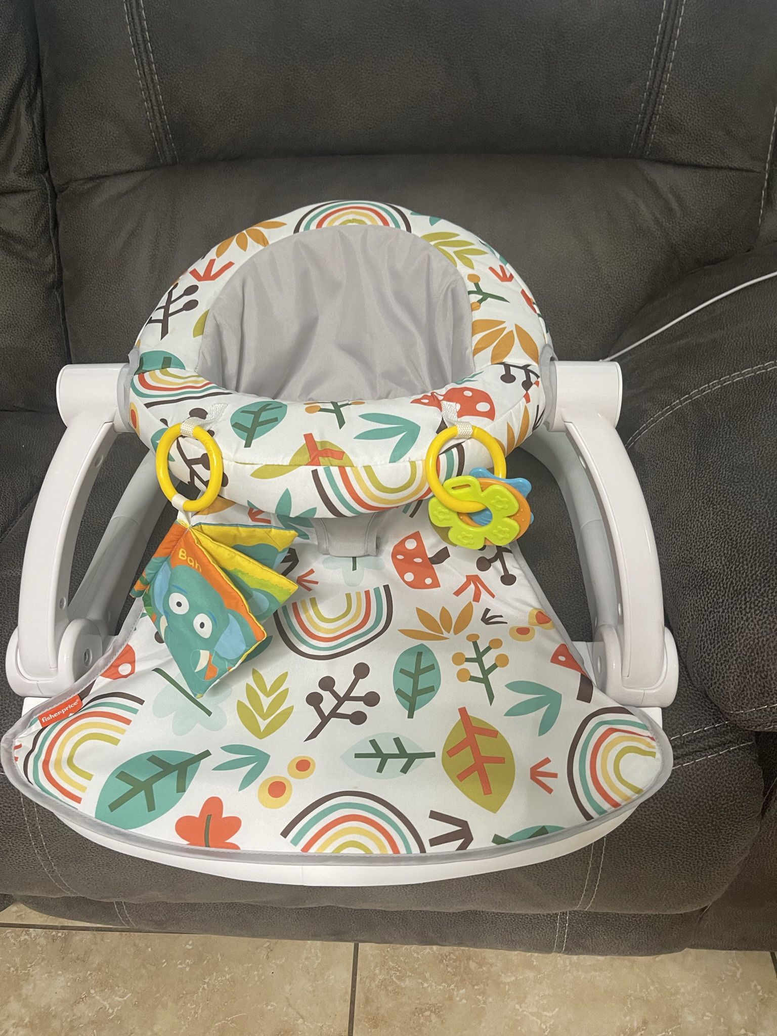 Fisher-Price Sit-Me-up Floor Seat Portable Infant Chair, Whimsical Forest