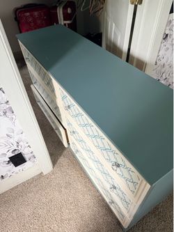 I do not need this dresser was going to get rid of it any way