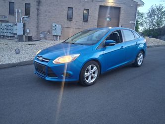 2013 FORD FOCUS SE SEDAN.     PARTS