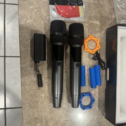 Wireless Microphone System,2.4GHz Dual Handheld Wireless Mics,Rechargeable Wireless Dynamic Mics Set,for Church, DJ, Karaoke,Wedding, Party,Auto Conne