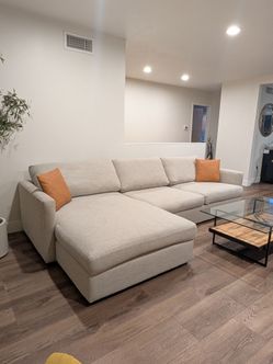 Deep Seat Sectional Free Delivery $1,000