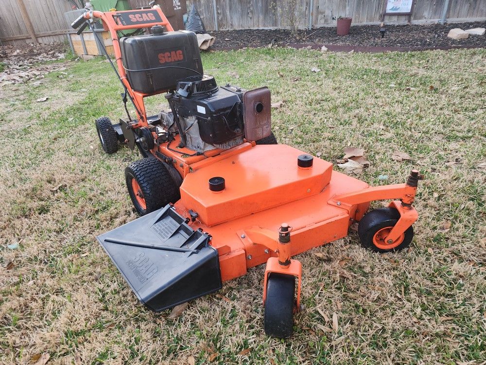 Scag Mower 32 Inch