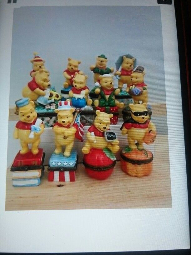 Disney Winnie The Pooh Trinket Box set of 12 Month Calendar Figurines