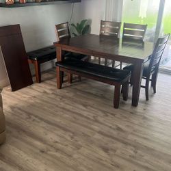 Free Dining Room Table