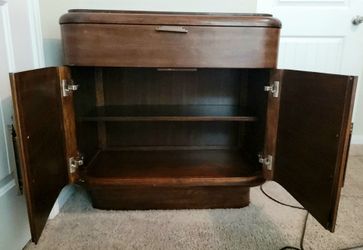 Vintage cabinet