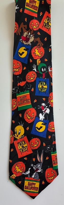 LOONEY TUNES HALLOWEEN NECKTIE