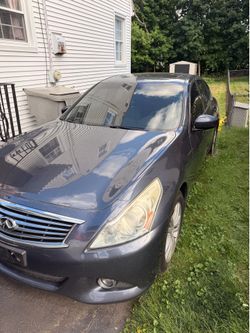 Infinity G25 2011
