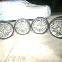 Wheels 5x114.3 18in Tires 245/60/18