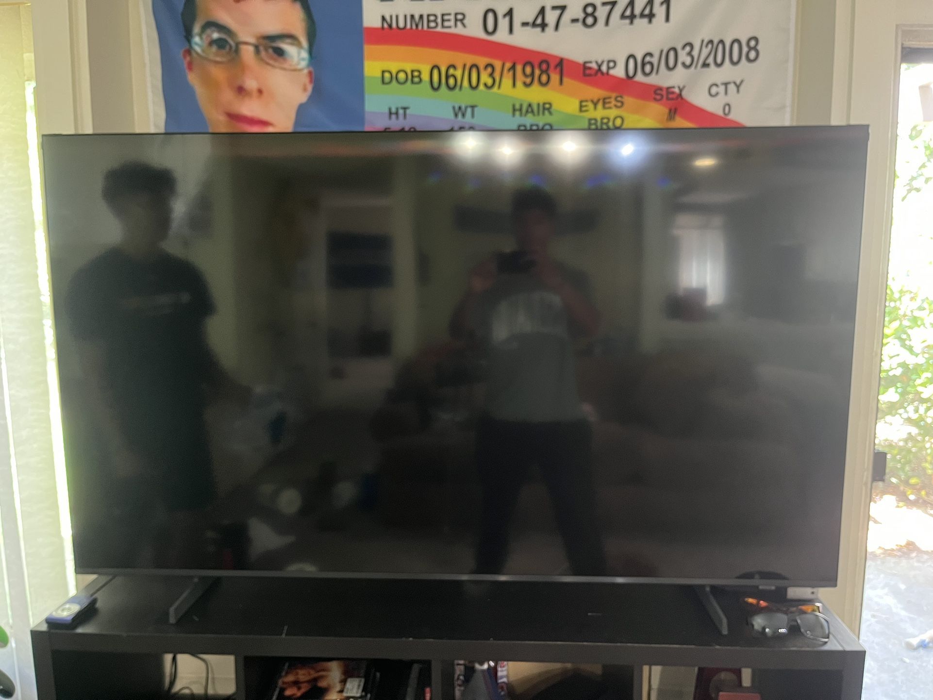65 Inch Flatscreen TV