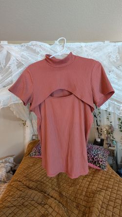 Women's Tops