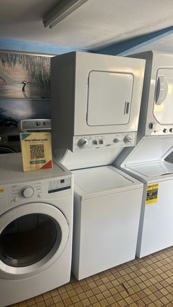 Kenmore apartment size 110v stackable washer and dryer