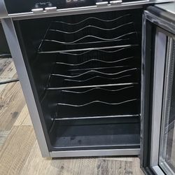 6 Bottle Wine Cooler