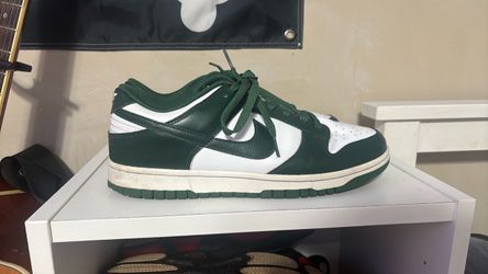 Nike Dunk Low Green and White Sneakers Size 11