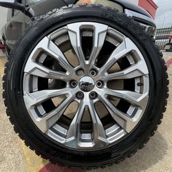 22s Chevy Gmc Denali Rims Rines Wheels 6lug Oem On Mud Tires