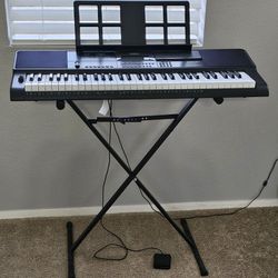 *Opened/NEVER Used*CASIO CT-X800 Keyboard (61-key) w/ Stand & Damper Pedal Included
